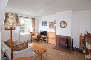 Sitting Room - click for photo gallery